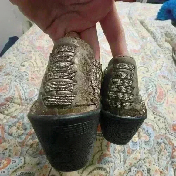 Bare Traps women's clog style shoe size 7 - Picture 6 of 8